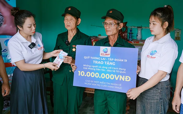 Đội ngũ hỗ trợ khách hàng NEW88 sẵn sàng giải đáp thắc mắc về chính sách bảo mật